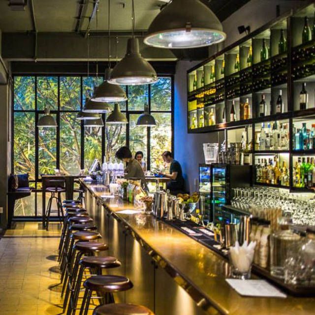 Giải trí đêm & quán bar